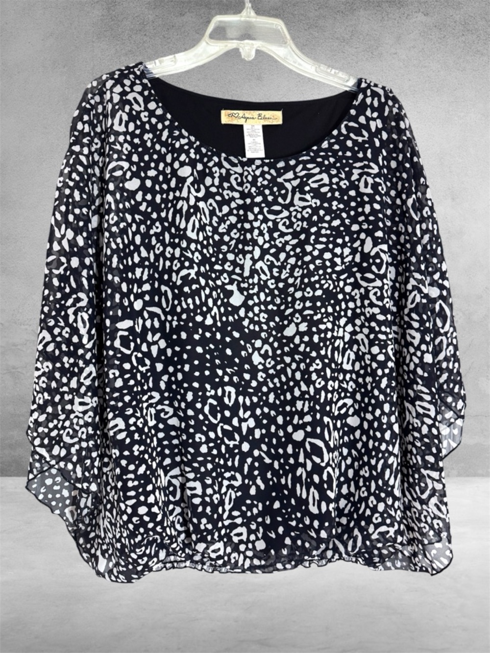 Aqua Blues Black & White Abstract Spot Chiffon Kimono Blouse - Women 2X